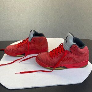 Nike Air Jordan 5 Retro Red Suede GS Size 6.5Y Basketball Shoes 440888-602